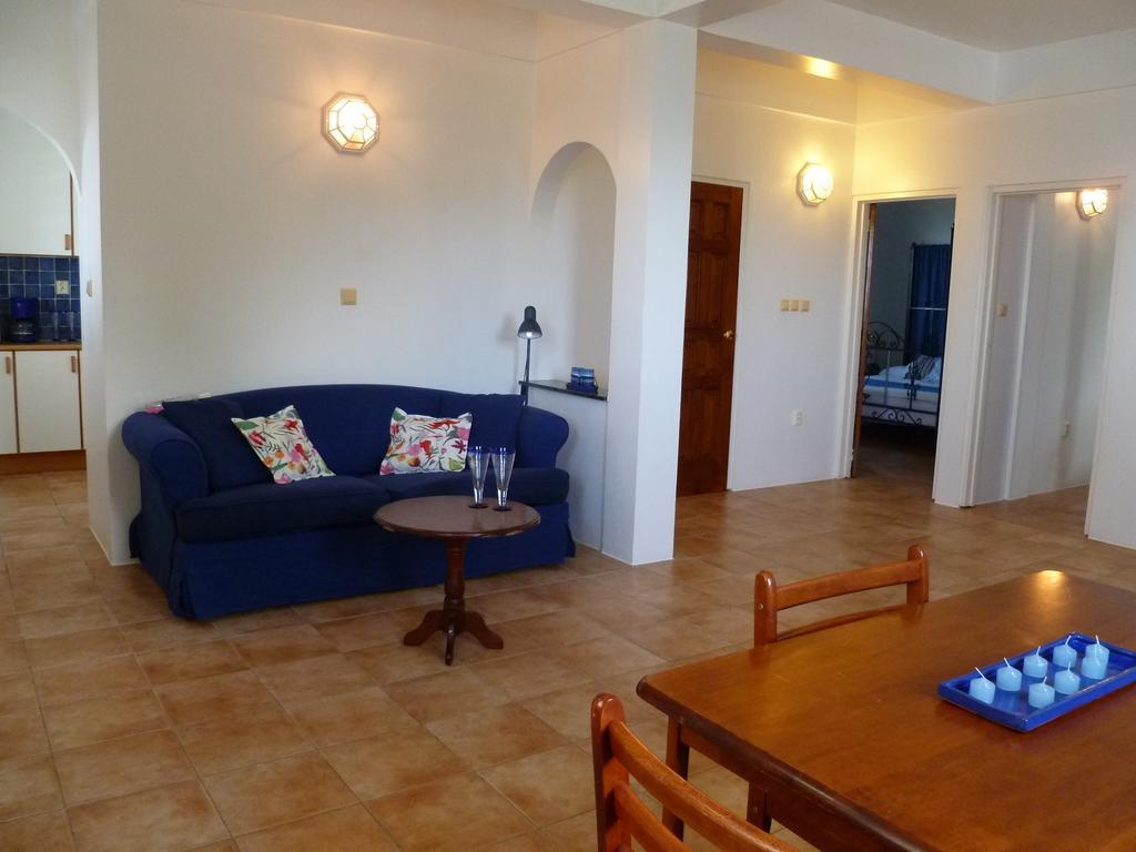 Caribbean Sea View Holiday Apartments Méro Cameră foto